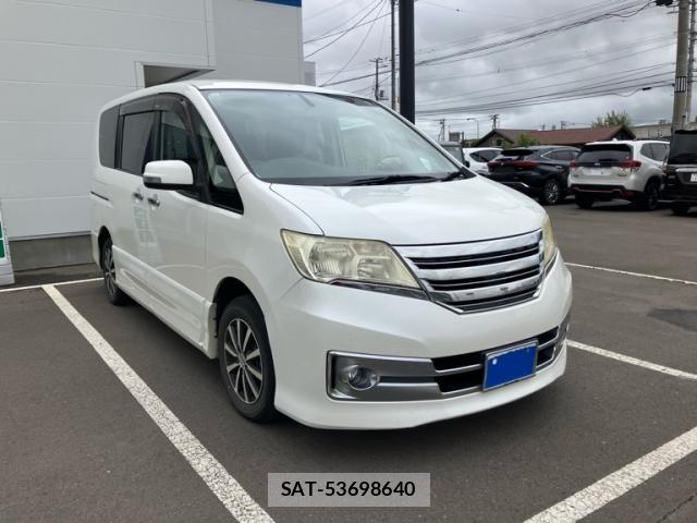 Nissan SERENA 2011-10 8368606-3