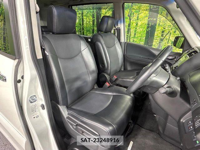 Nissan SERENA 2015-10 8368603-11