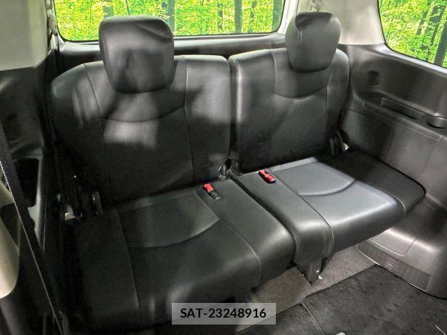 Nissan SERENA 2015-10 8368603-13