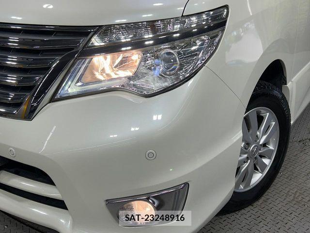 Nissan SERENA 2015-10 8368603-14