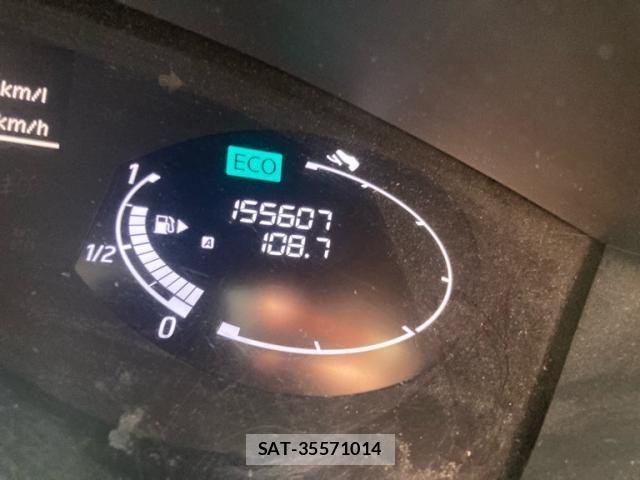 Nissan SERENA 2014-07 8368608-14