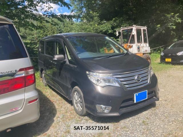 Nissan SERENA 2014-07 8368608-2