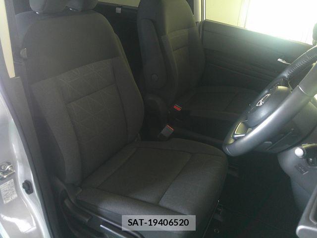 Nissan SERENA 2023-07 8368605-12