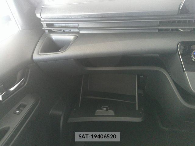 Nissan SERENA 2023-07 8368605-25