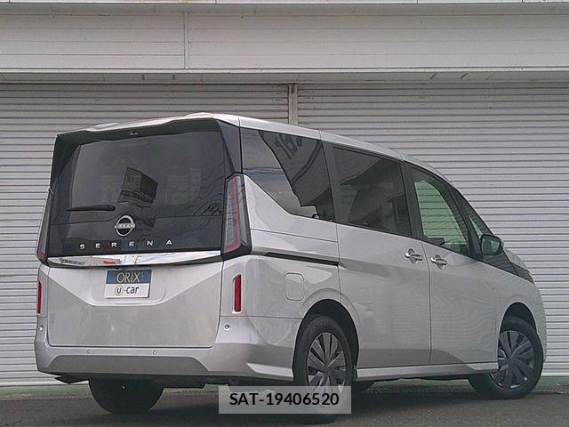 Nissan SERENA 2023-07 8368605-2