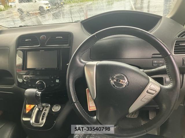 Nissan SERENA 2012-08 8368604-15