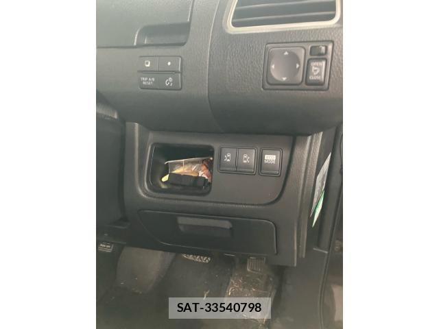 Nissan SERENA 2012-08 8368604-16