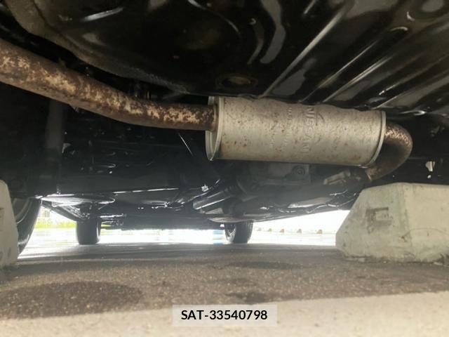 Nissan SERENA 2012-08 8368604-8