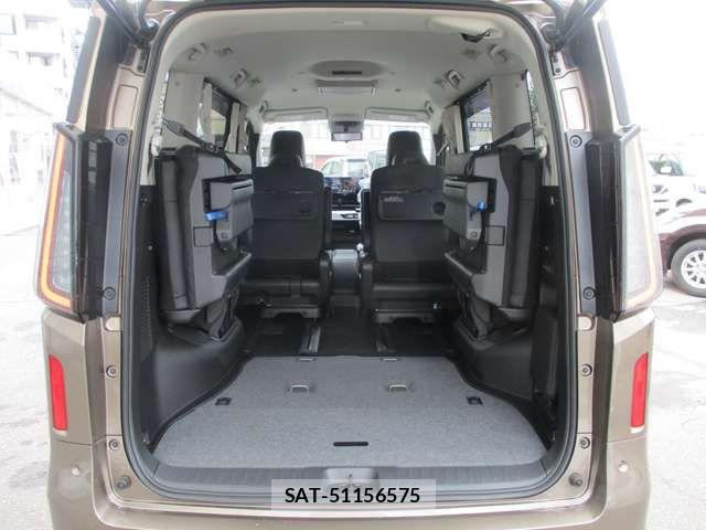 Nissan SERENA 2024-11 8372162-3