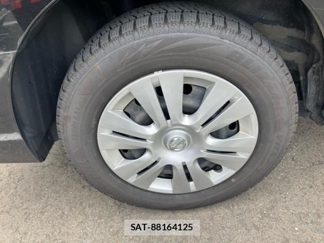 Nissan SERENA 2014-03 8372164-9