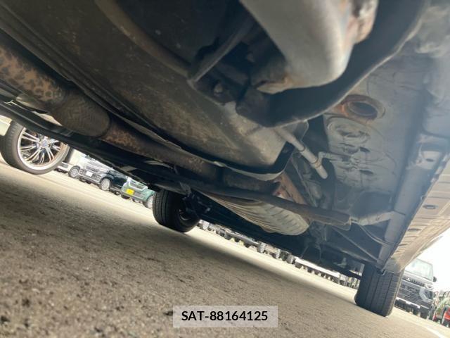 Nissan SERENA 2014-03 8372164-11