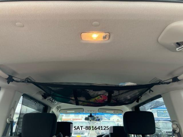 Nissan SERENA 2014-03 8372164-13