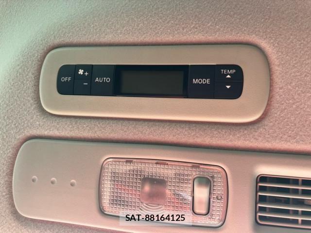 Nissan SERENA 2014-03 8372164-25