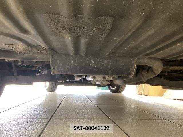 Nissan SERENA 2014-07 8414876-4