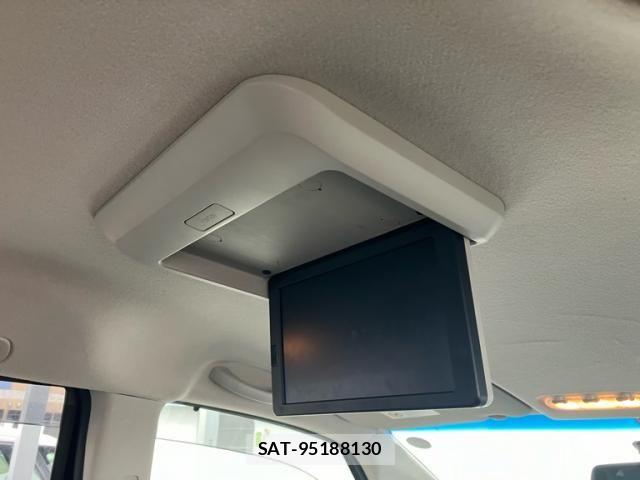 Nissan SERENA 2015-09 8438844-13