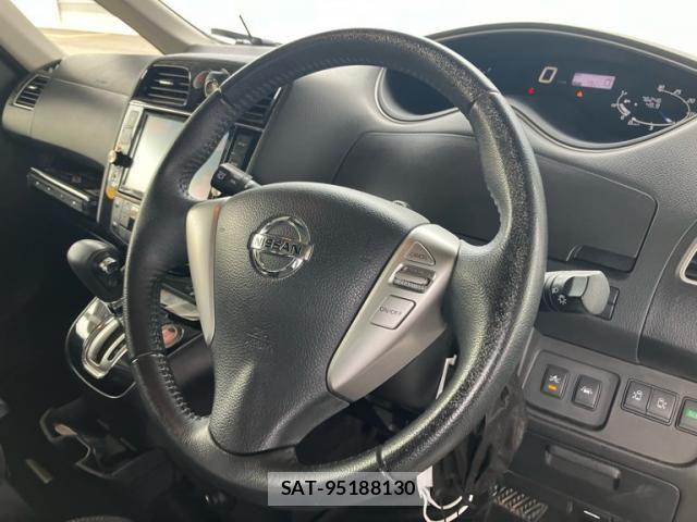 Nissan SERENA 2015-09 8438844-21