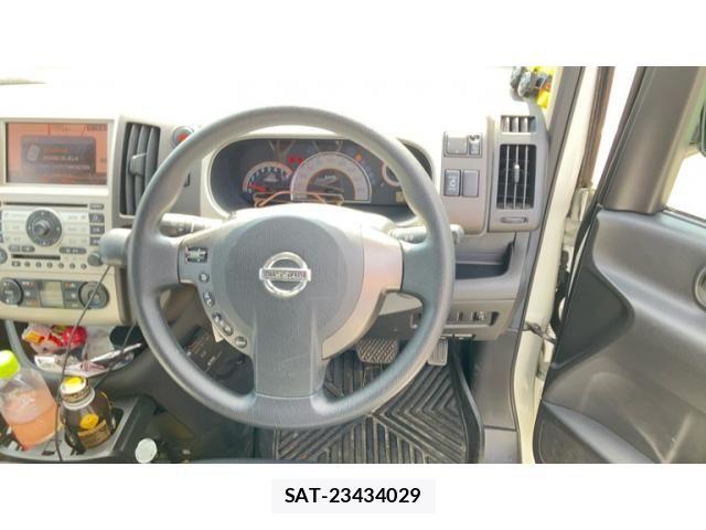 Nissan SERENA 2005-08 8458385-16