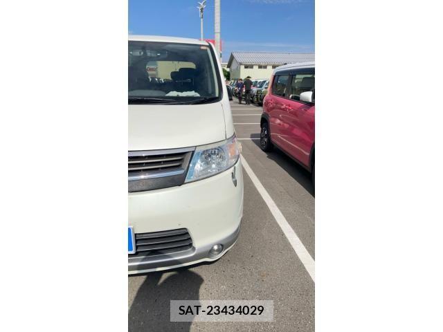 Nissan SERENA 2005-08 8458385-2