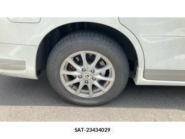 Nissan SERENA 2005-08 8458385-4