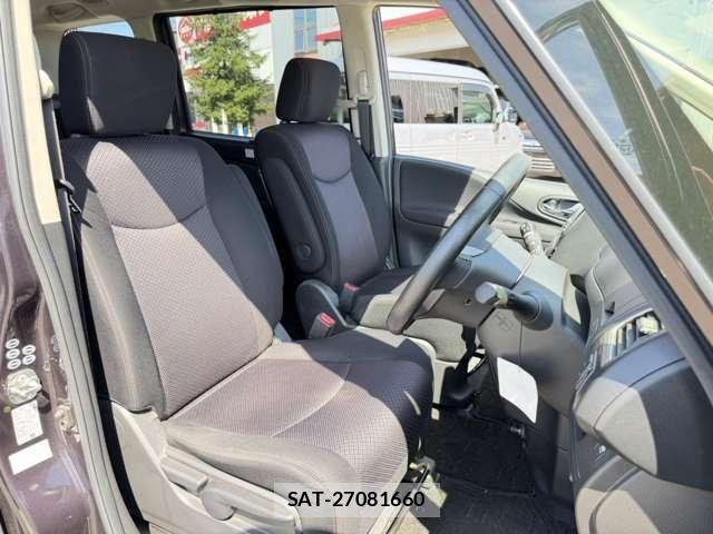 Nissan SERENA 2013-07 8527264-11