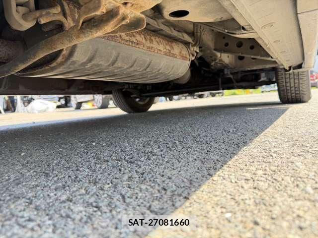 Nissan SERENA 2013-07 8527264-23