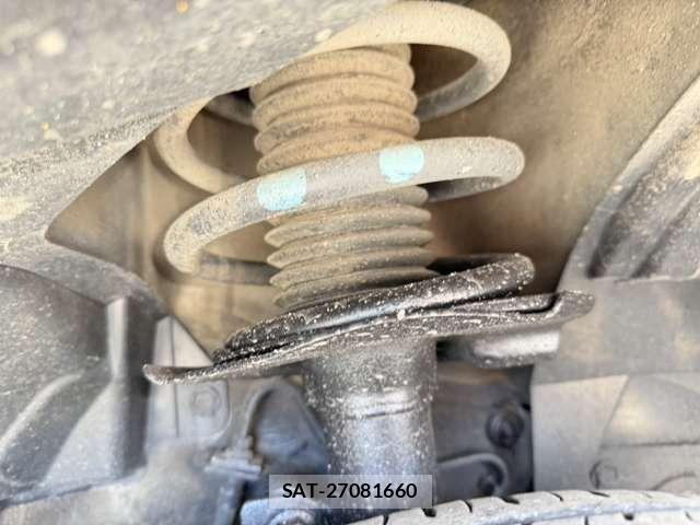 Nissan SERENA 2013-07 8527264-25
