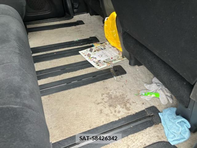 Nissan SERENA 2013-09 8527263-14