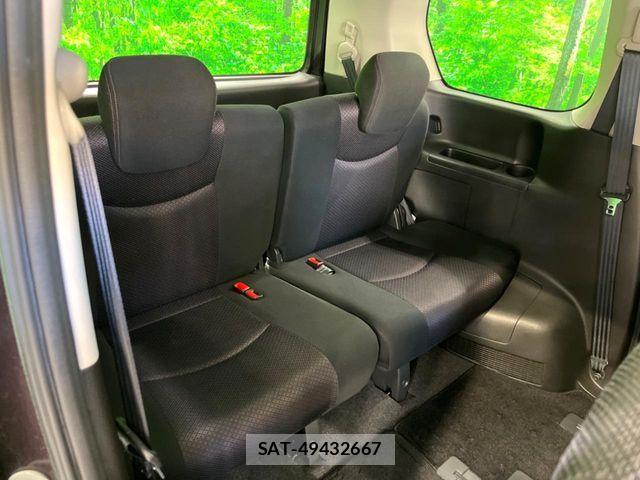 Nissan SERENA 2011-01 8563504-11