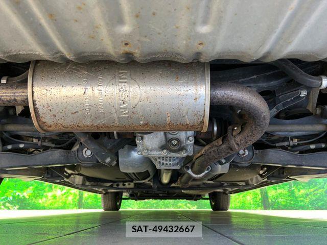 Nissan SERENA 2011-01 8563504-19