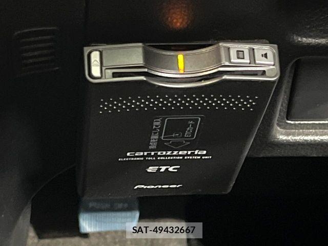 Nissan SERENA 2011-01 8563504-5