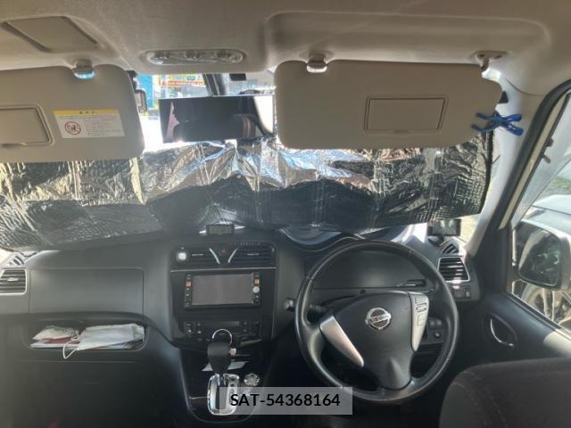 Nissan SERENA 2012-05 8628817-10
