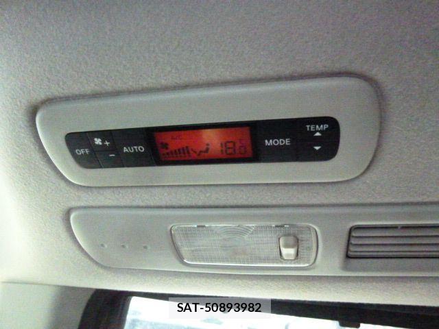 Nissan SERENA 2012-04 8628816-15