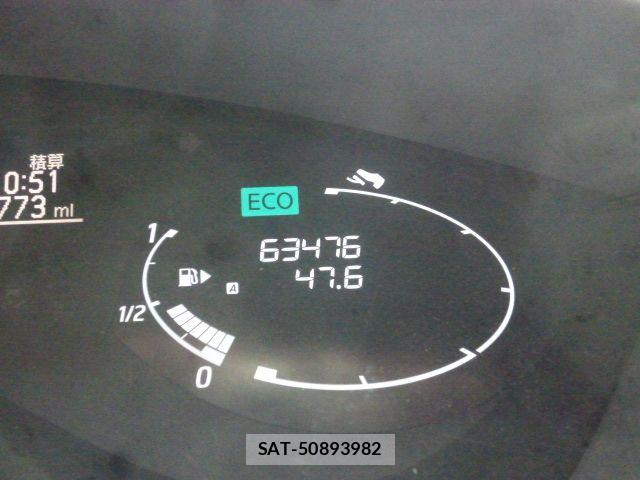 Nissan SERENA 2012-04 8628816-25