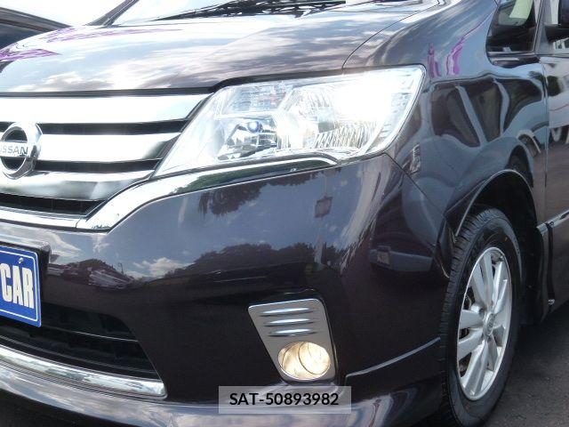 Nissan SERENA 2012-04 8628816-26