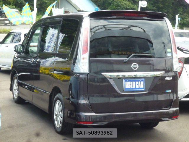 Nissan SERENA 2012-04 8628816-2