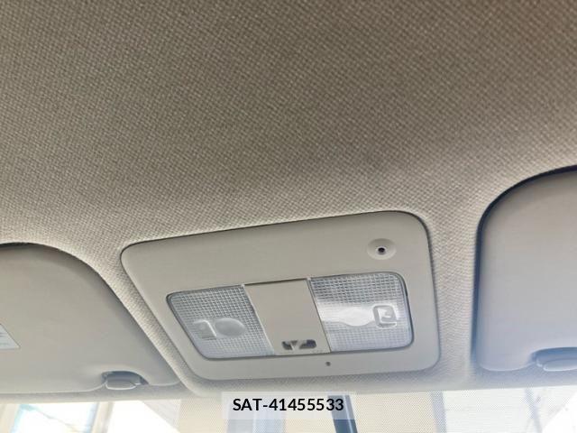 Nissan SERENA 2007-06 8661476-17