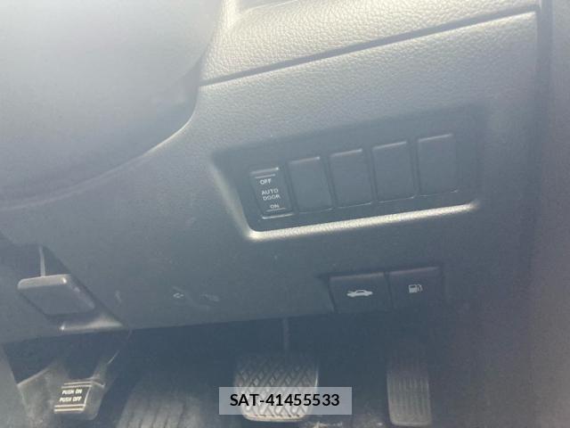 Nissan SERENA 2007-06 8661476-22