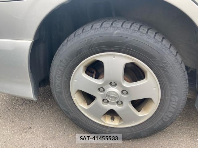 Nissan SERENA 2007-06 8661476-6