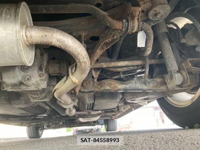 Nissan SERENA 2010-08 8666881-14