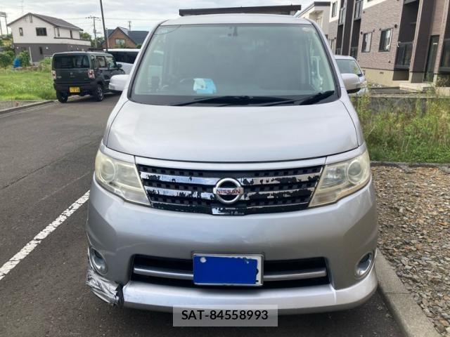 Nissan SERENA 2010-08 8666881-2