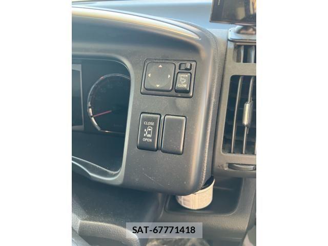 Nissan SERENA 2009-09 8661478-16