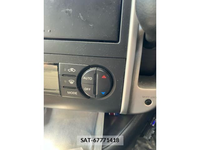 Nissan SERENA 2009-09 8661478-18