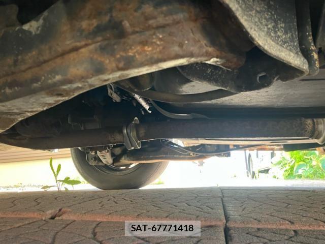 Nissan SERENA 2009-09 8661478-29