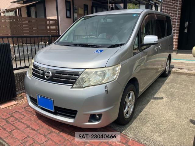 Nissan SERENA 2010-08 8661477-0