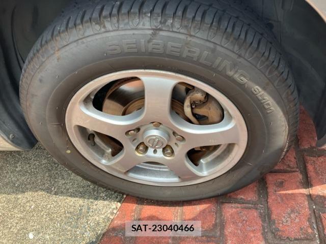 Nissan SERENA 2010-08 8661477-2