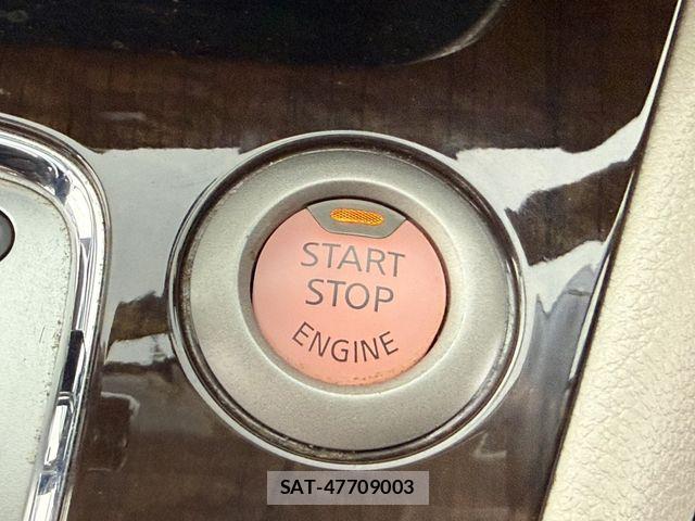 Nissan SERENA 2013-12 8745755-10
