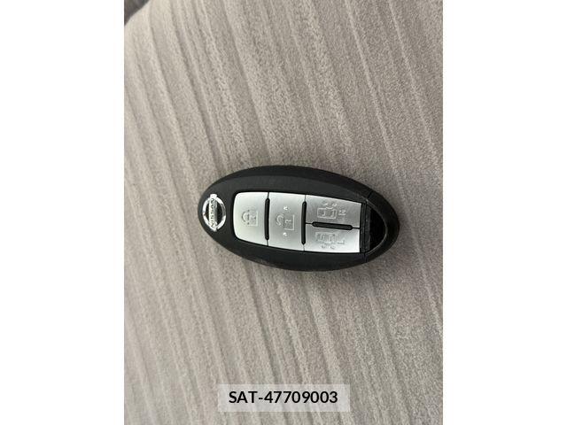 Nissan SERENA 2013-12 8745755-15