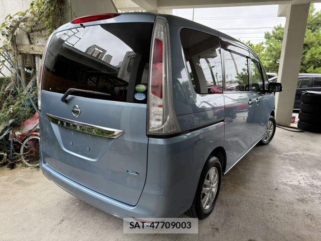 Nissan SERENA 2013-12 8745755-3
