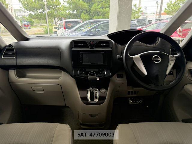 Nissan SERENA 2013-12 8745755-6