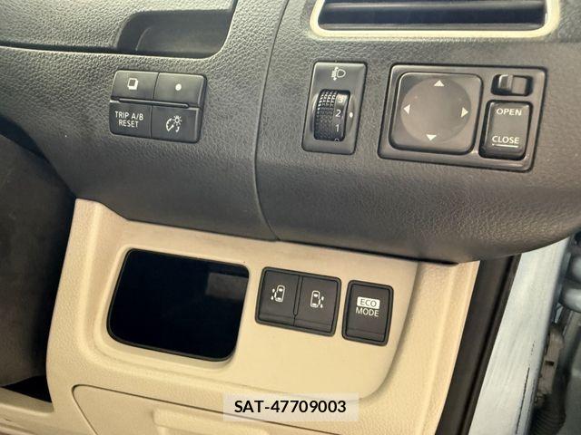 Nissan SERENA 2013-12 8745755-7